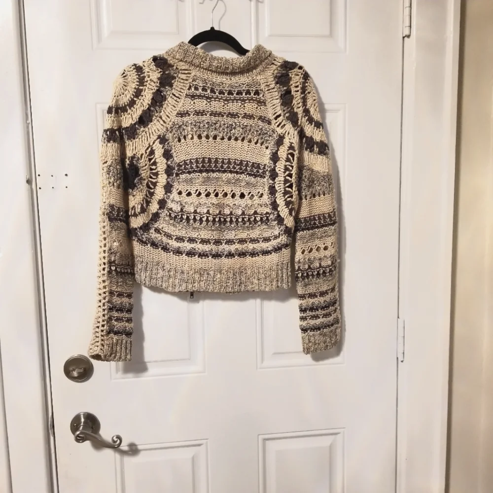 * RARE FIND* Free People Crochet Moto Jacket in Midnight Combo (white). … - Picture 5 of 10